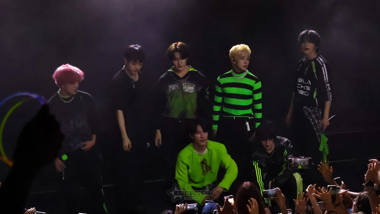 TRENDZ concert in Athens, Greece, 'GLOW' Tour TRENDZ concert in Athens, Greece, 'GLOW' Tour