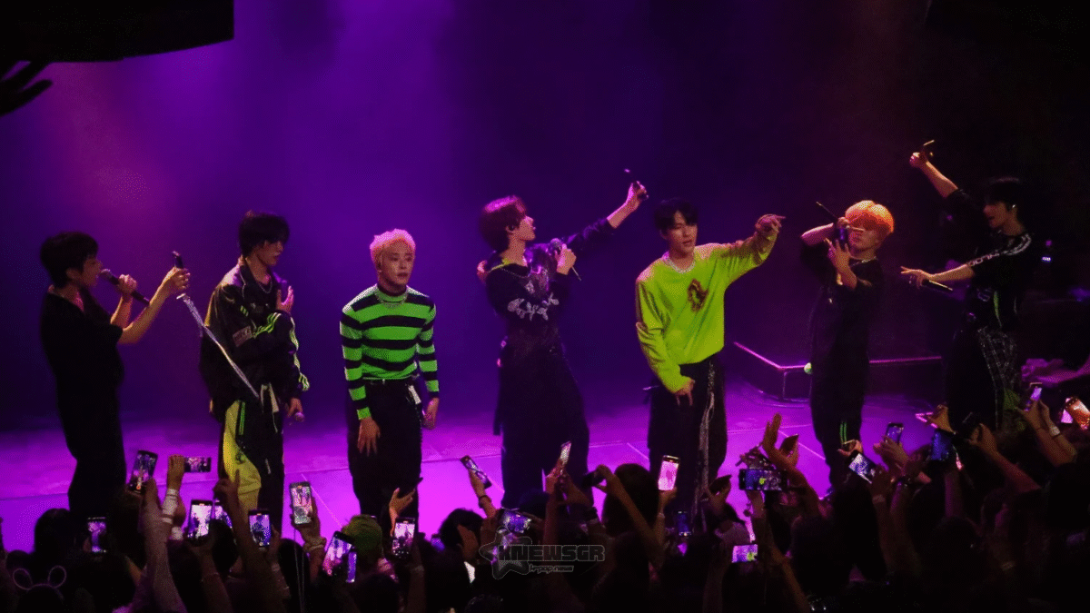 TRENDZ concert in Athens, Greece, 'GLOW' Tour